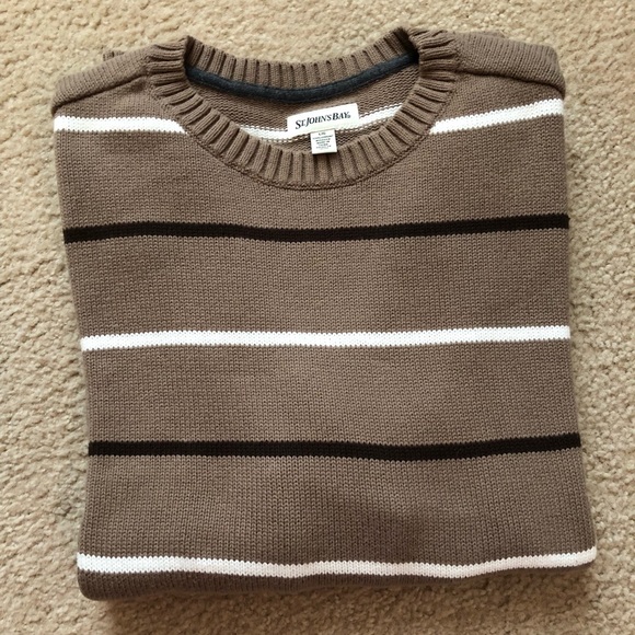 St. John's Bay Other - 🧶HP 2X Men’s crew neck sweater! Size L☕️